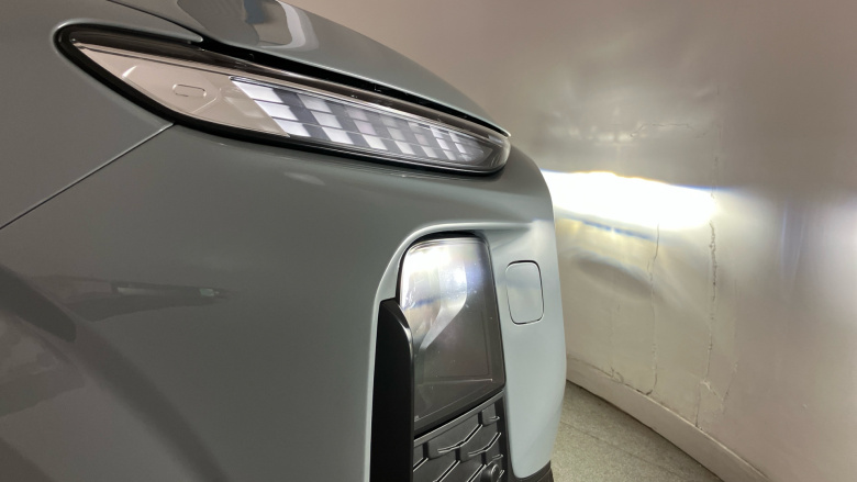 Audi Q3 1.5 e-Hybrid Launch Edition 5dr S Tronic Estate